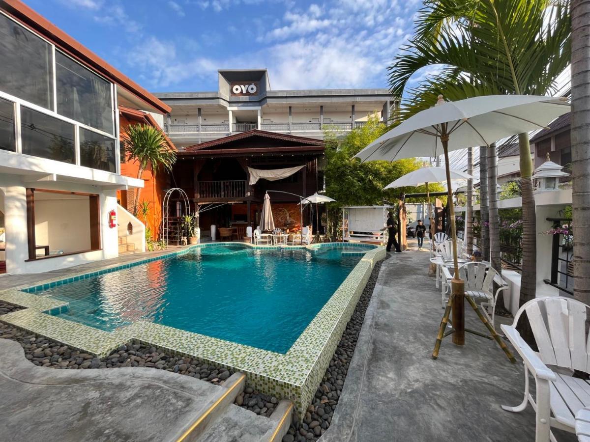 Hotel Mesa Garden Chiang Mai