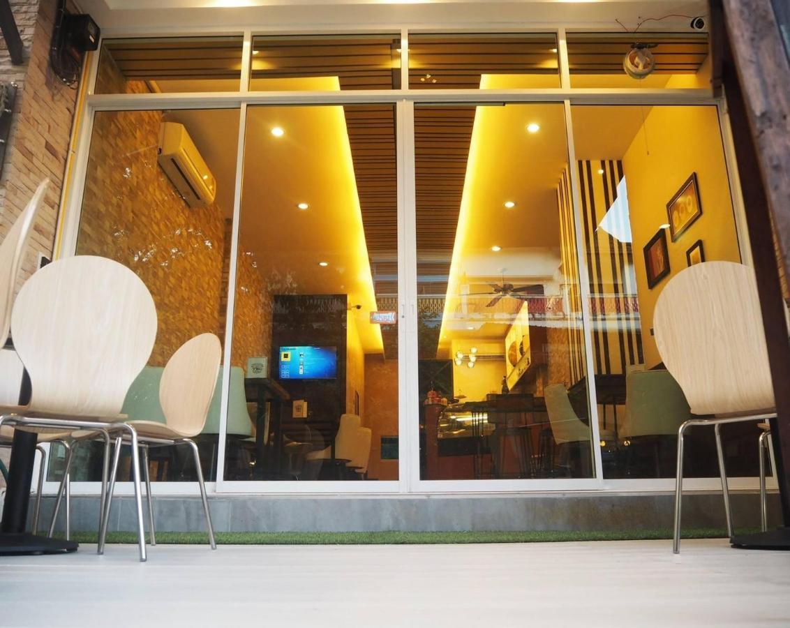 Eggcolony Cafe House Nimman *