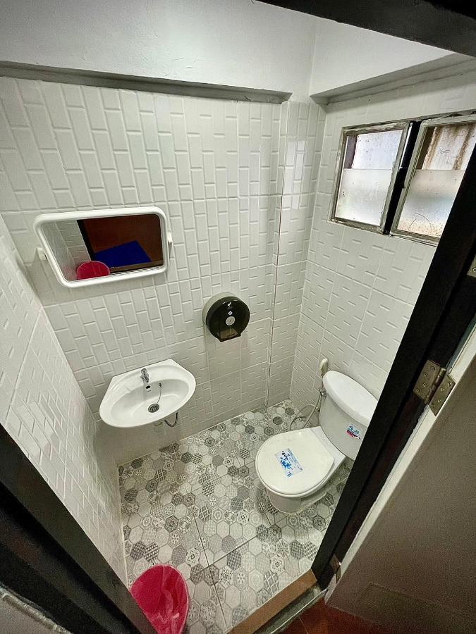 Satop Travelers Hostel