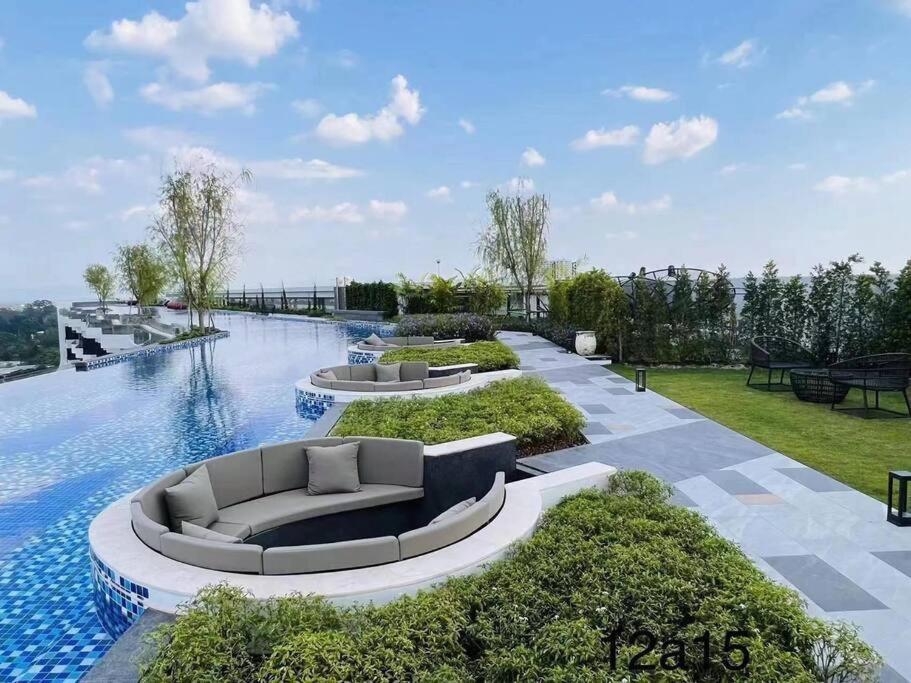 Astra Sky River High Floor,3 Bedrooms 97㎡ 山景房带浴缸 Apartment *
