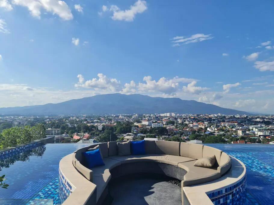 Apartment Astra Sky River High Floor,3 Bedrooms 97㎡ 山景房带浴缸 Chiang Mai