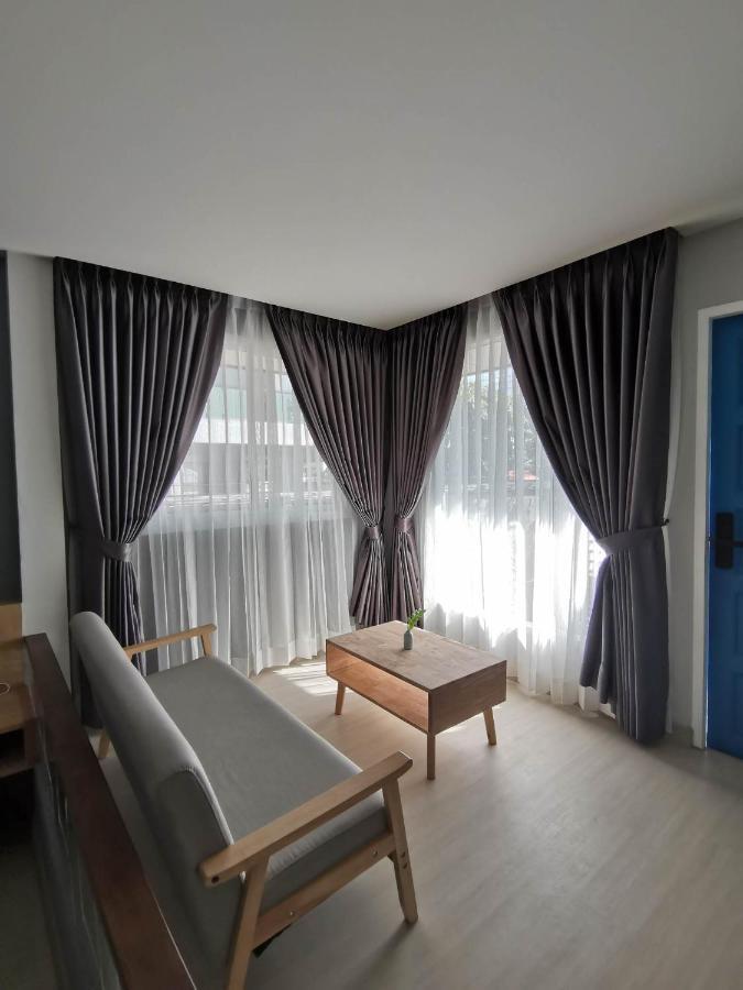 Soi9 Poshtel Rumah tetamu Chiang Mai
