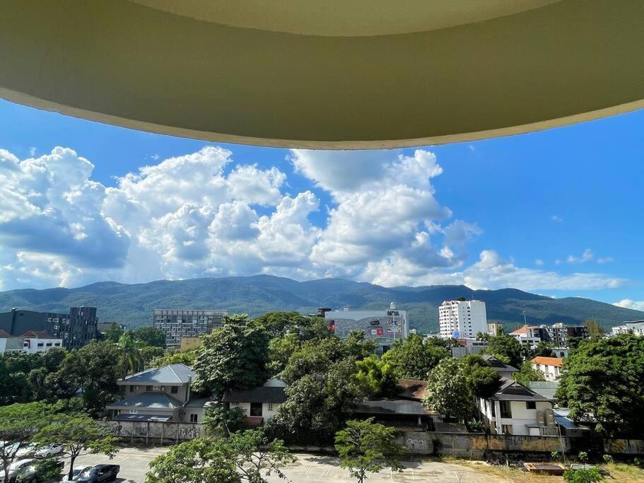 Apartment 641 Mountain View 2 Minutes Walk To One Nimman Maya Chiang Mai