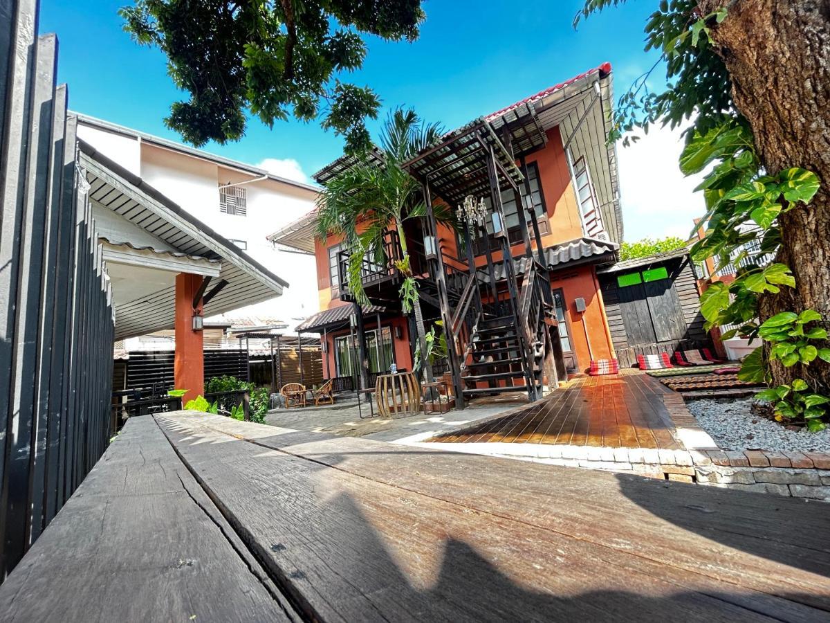 Villa's Homestay *