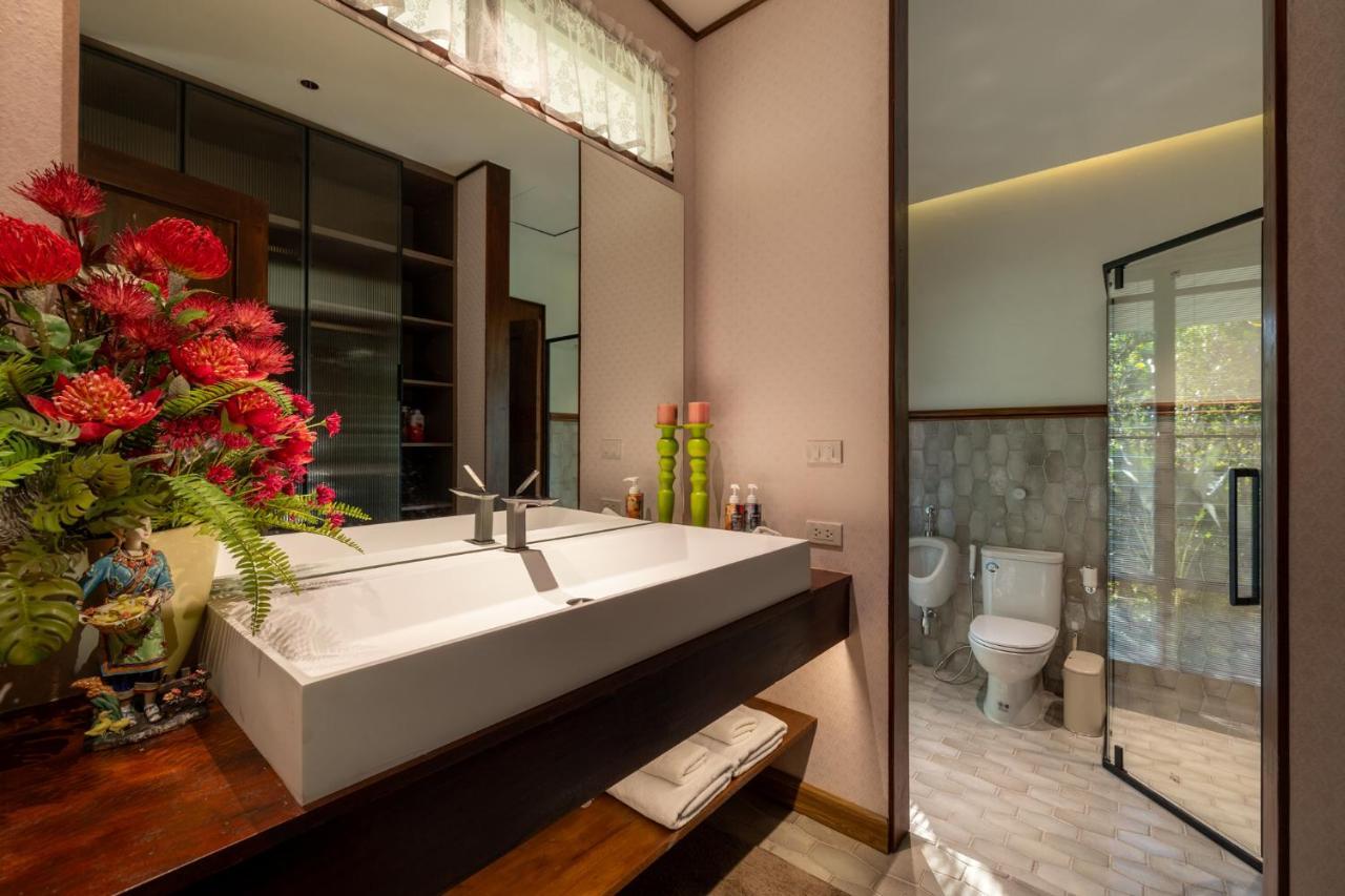 Entire Luxury Private Pool No.8 *