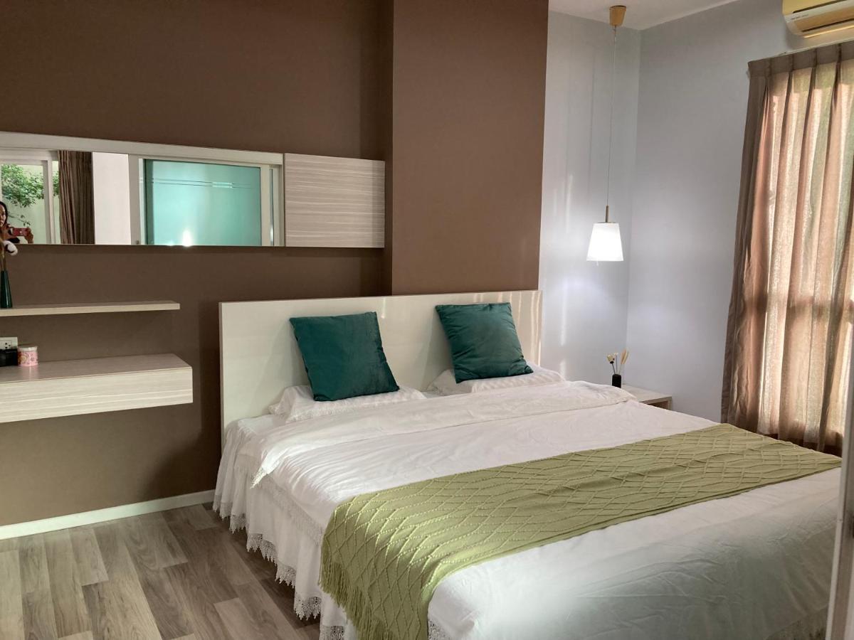Apartment N8-serenelake Lakeside湖景泳池，清迈最高端小区，近机场，网红餐厅，步行5分钟左右可以到7-11便利店 Chiang Mai