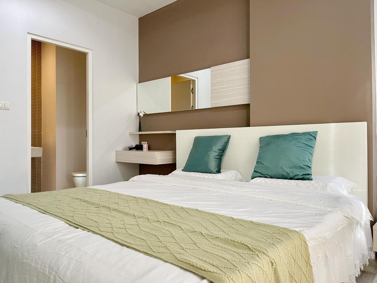 Apartment N8-serenelake Lakeside湖景泳池，清迈最高端小区，近机场，网红餐厅，步行5分钟左右可以到7-11便利店
