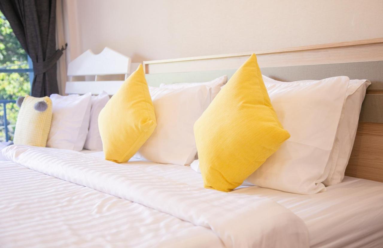 Hello Host - Yellow Apartment Chiang Mai