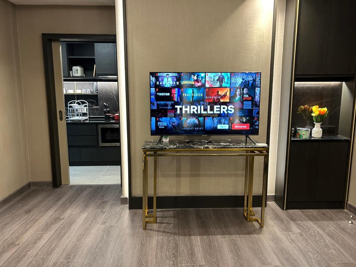 Night Market Luxury Independent Kitchen Appartement