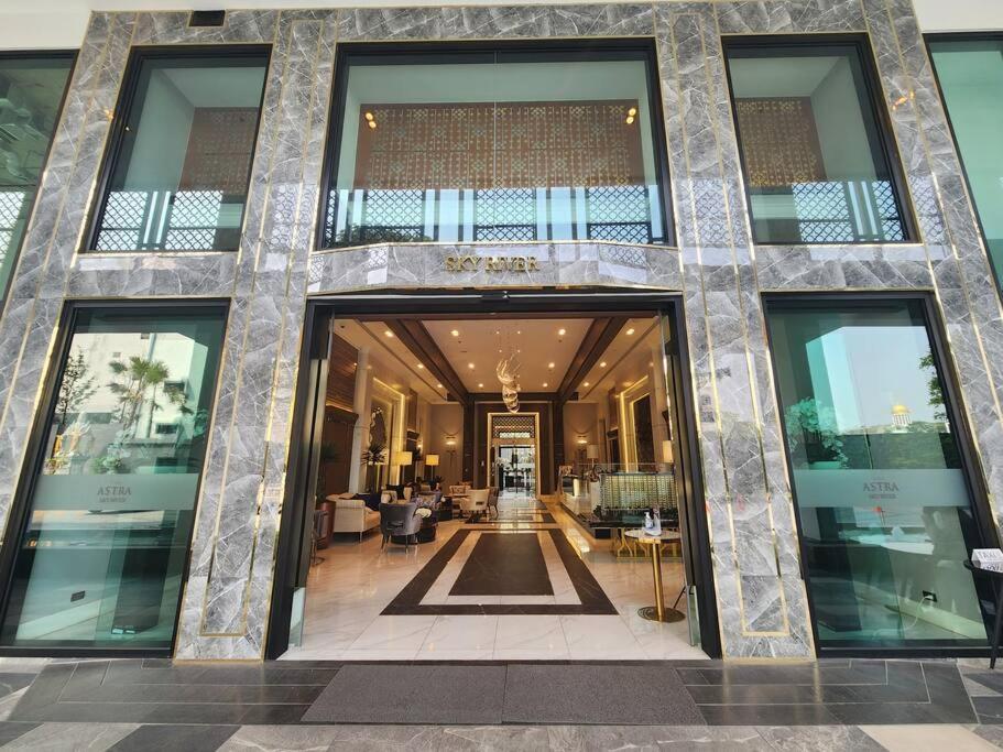 The Astraskyriver Luxurious 2 Full Bedroom - 73 Sqm Apartment