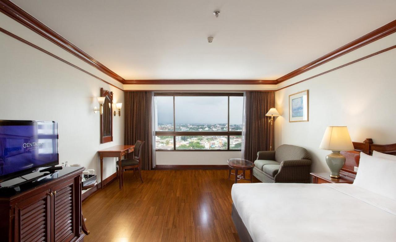 Centara Riverside Hotel Chiang Mai
