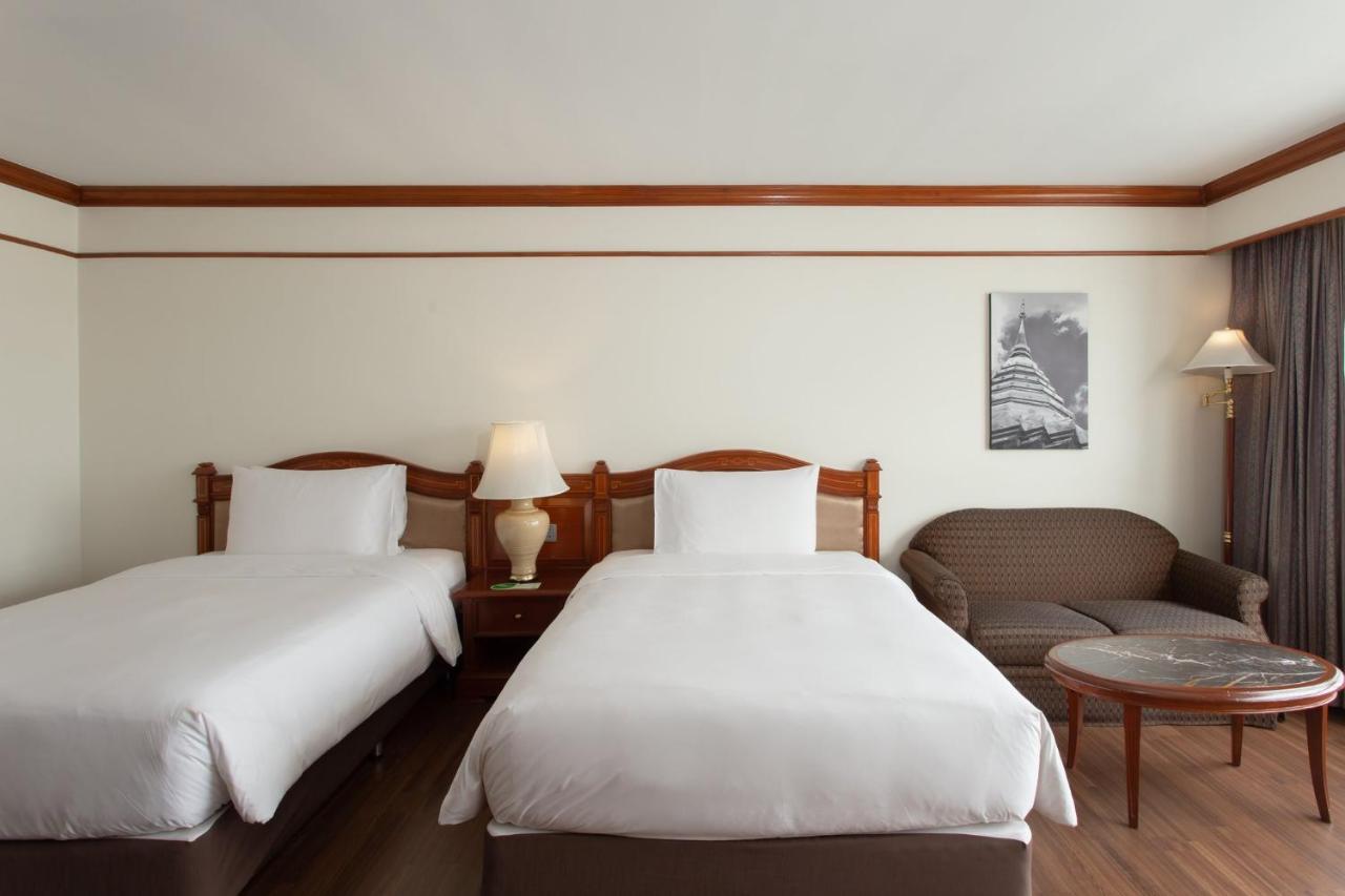 Hotel Centara Riverside 4*