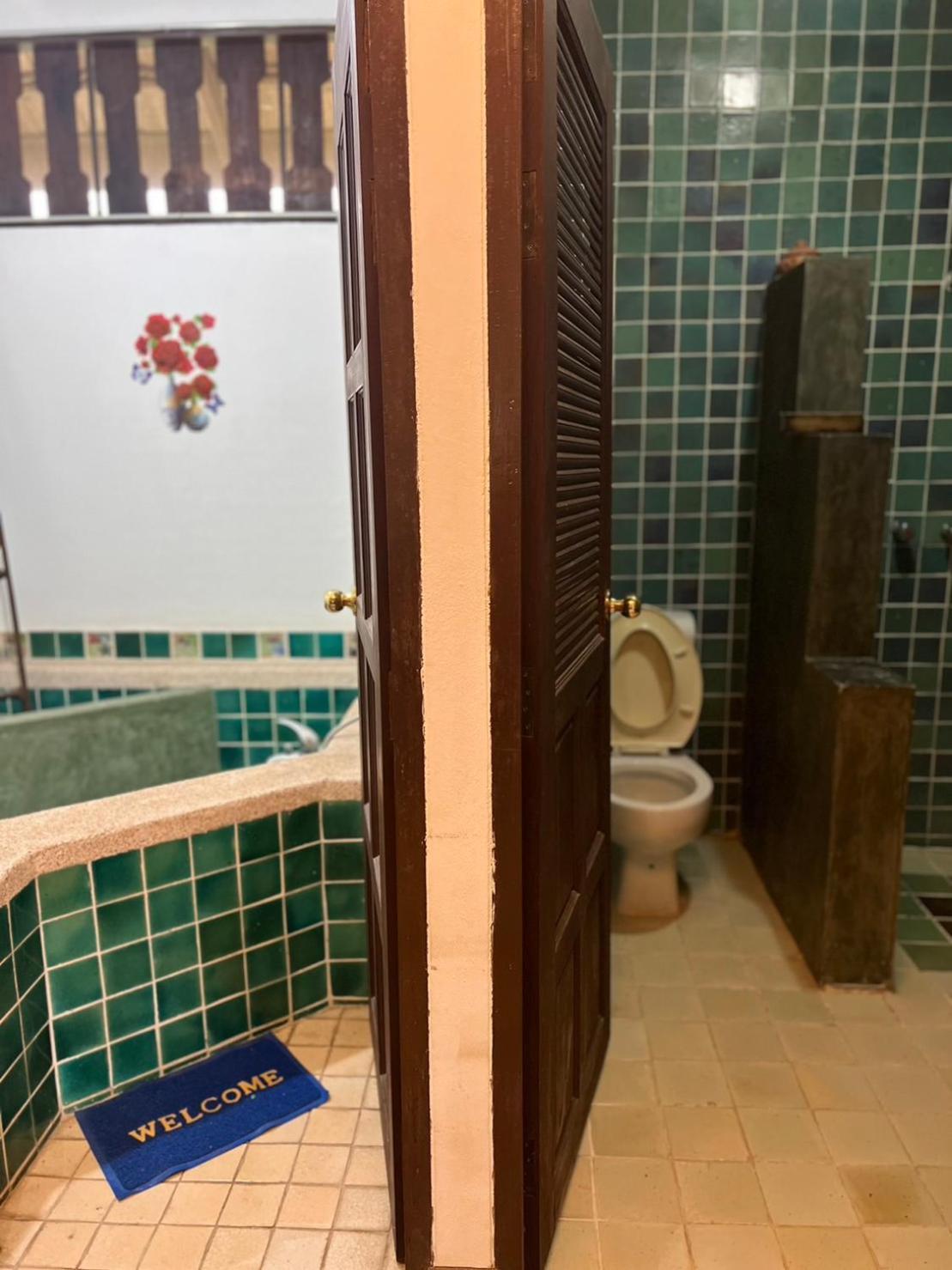 The Royal Shilton Resort 3*