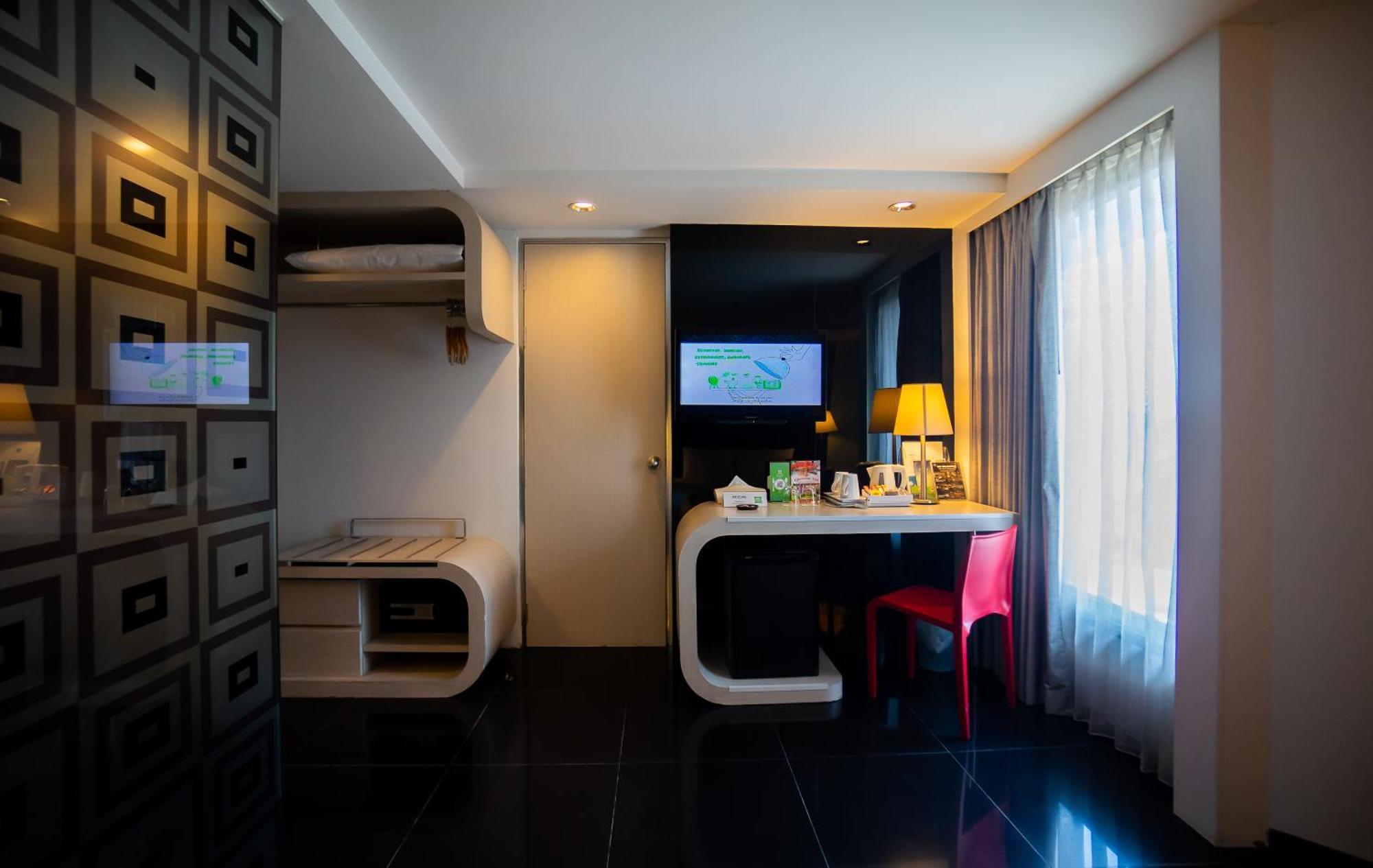 Ibis Styles Hotel 4*