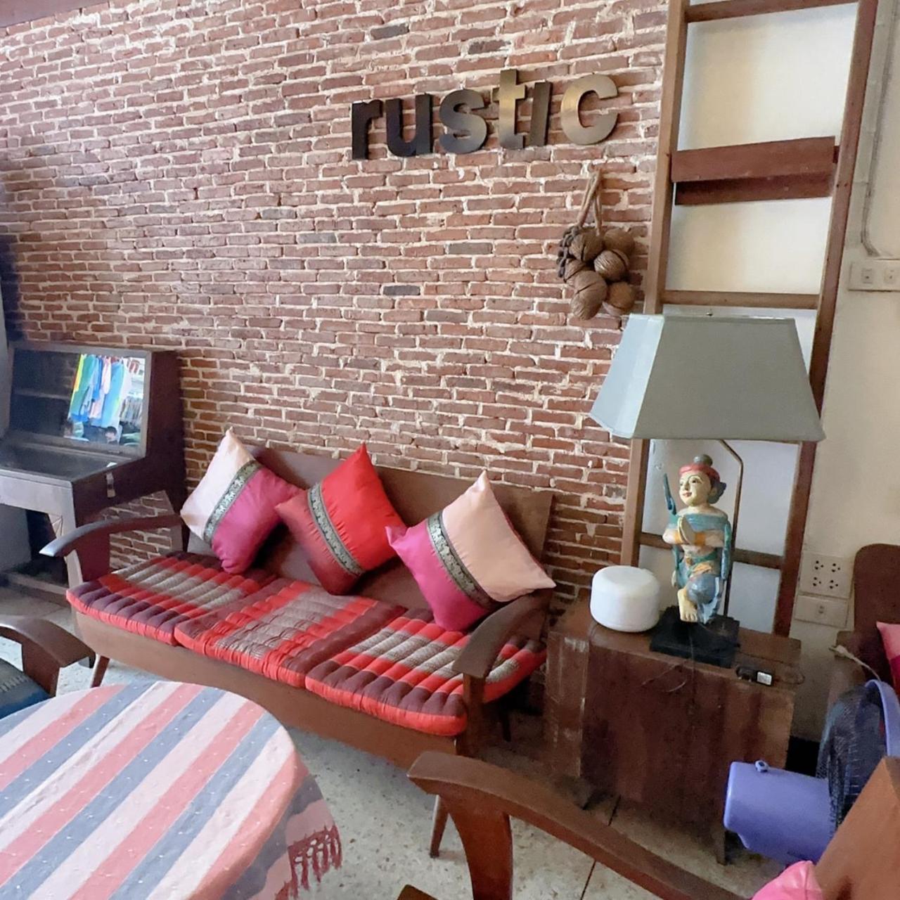 Guest house Rustic 2*