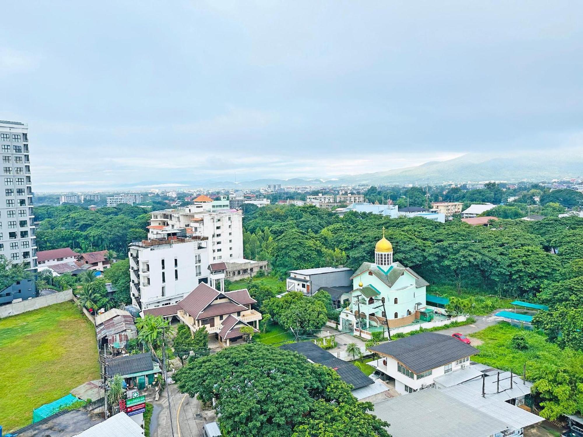 Lanna Palace 2004 Hotel 4*