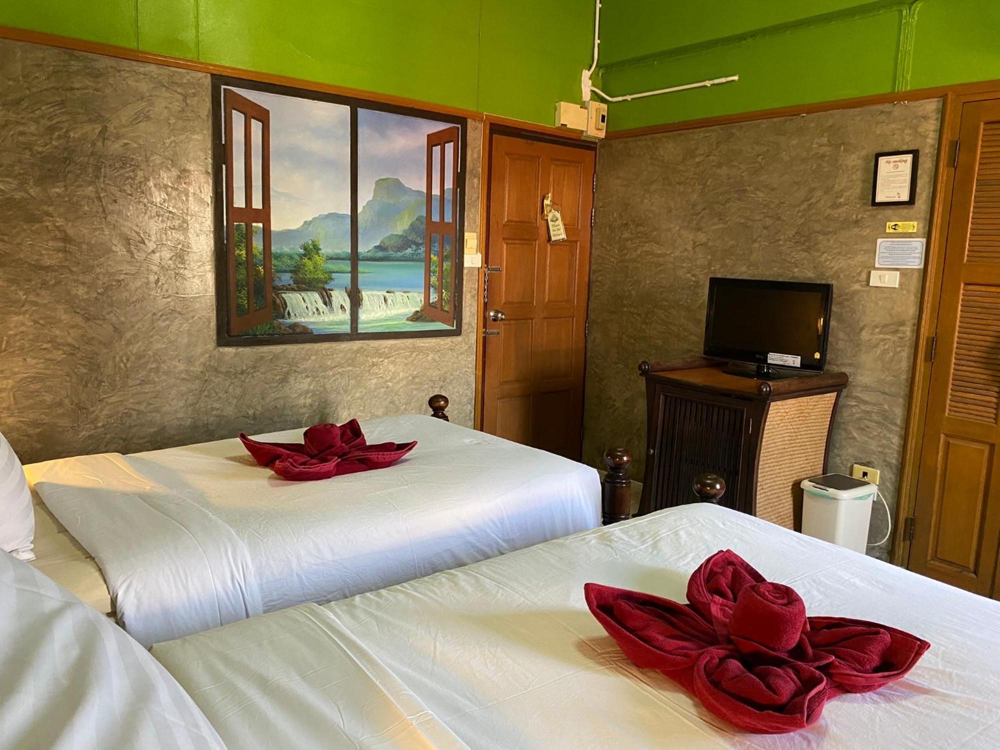 Awana House * Chiang Mai
