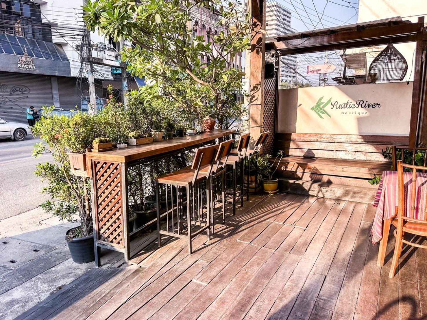 Guest house Rustic River Boutique