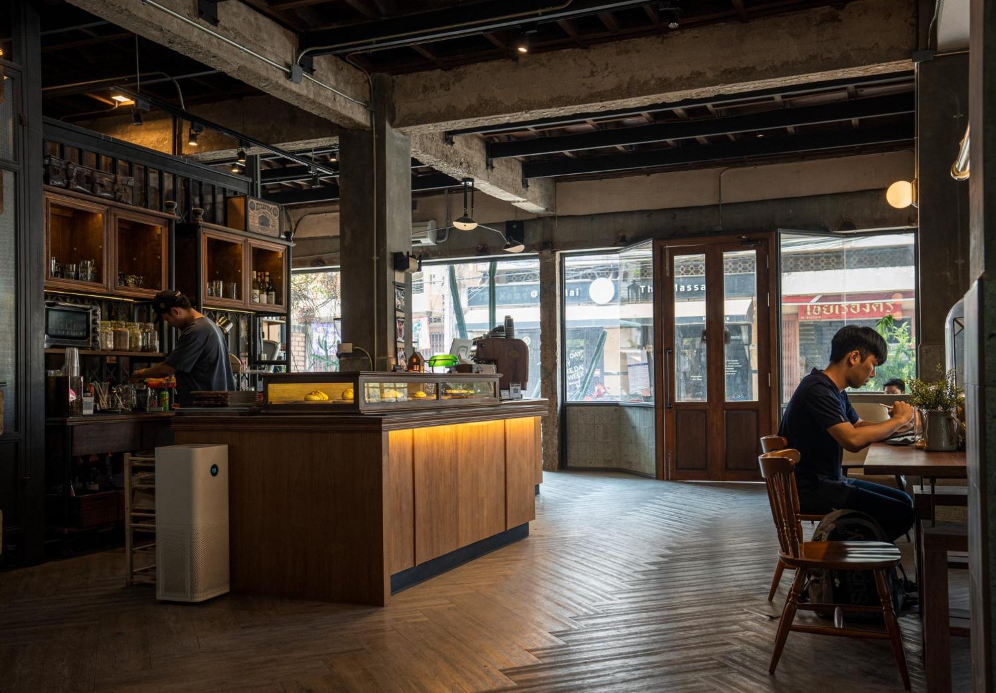 Ombra House No. 21-24 *
