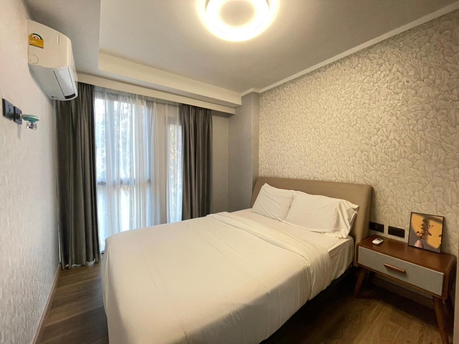 The One Apartment