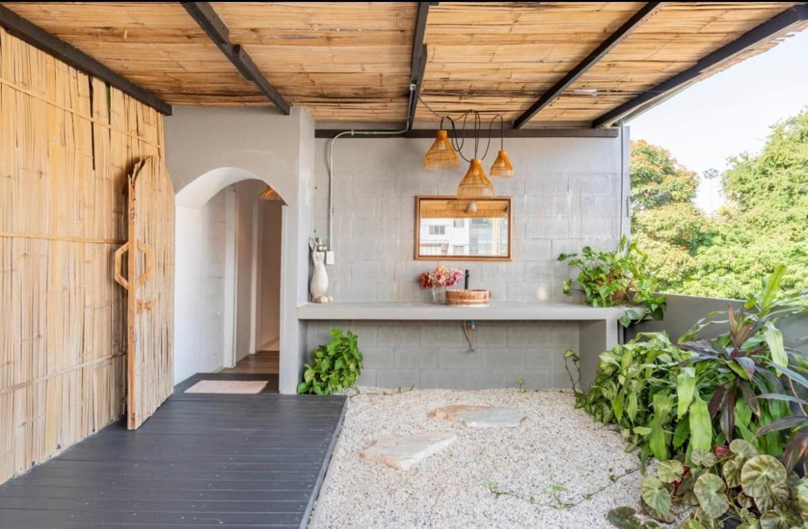3br House In Thapae L Nightbazaar *