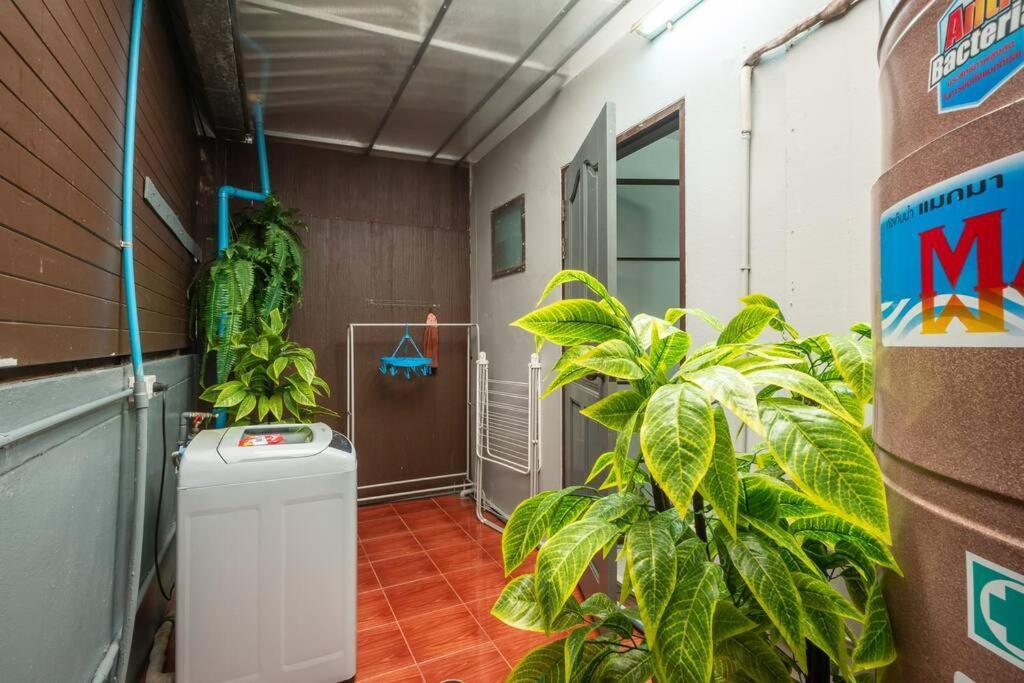 Private 3 Bedroom Townhome In Of Cm Near Old * Chiang Mai