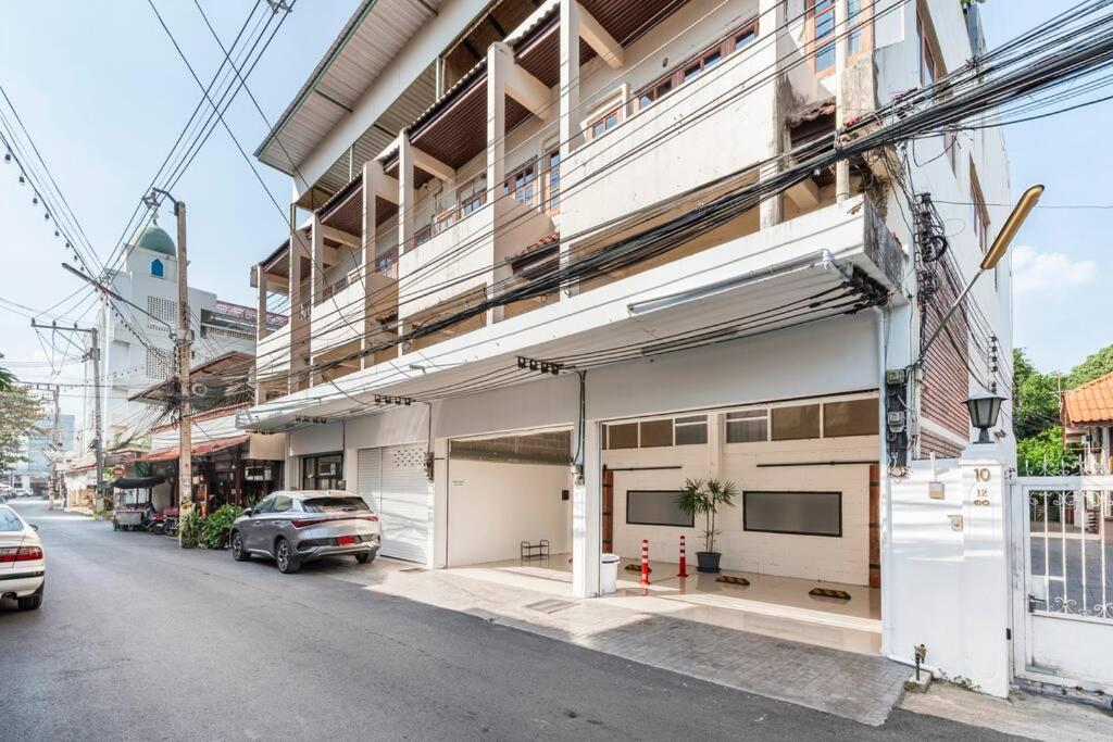 3br House In Thapae L Nightbazaar Chiang Mai