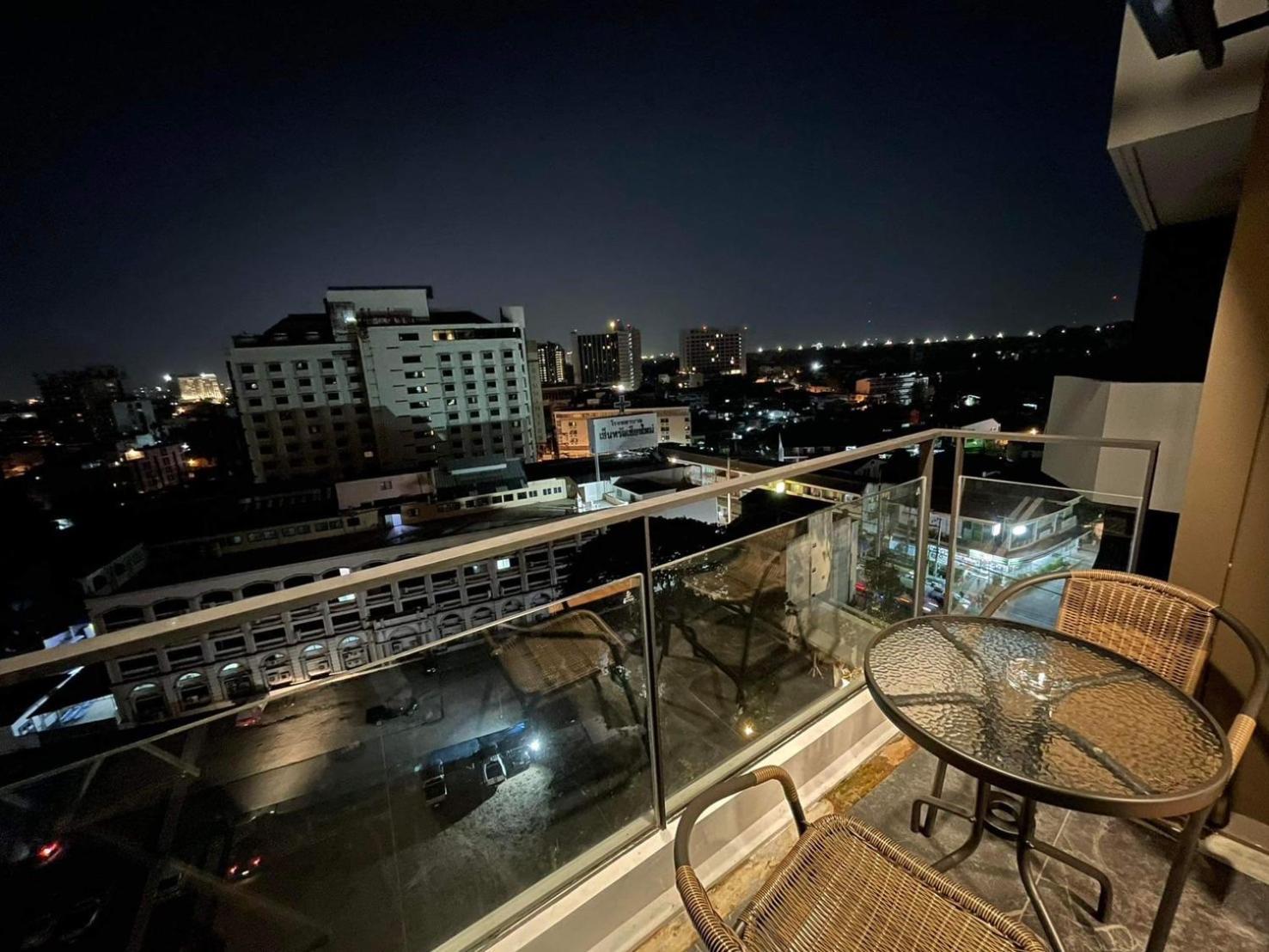 The Astra Sky River Apartment Chiang Mai