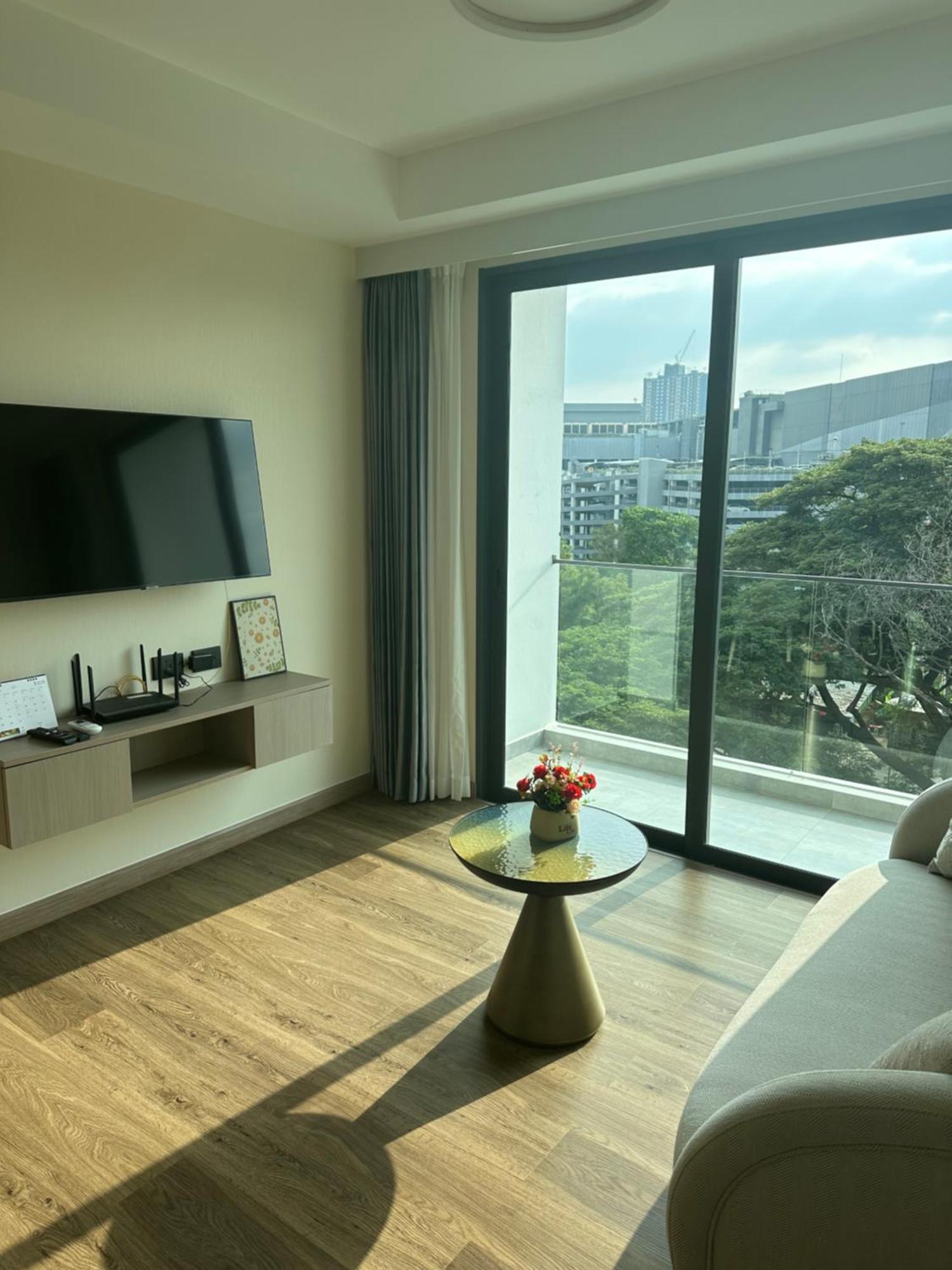The One Apartment