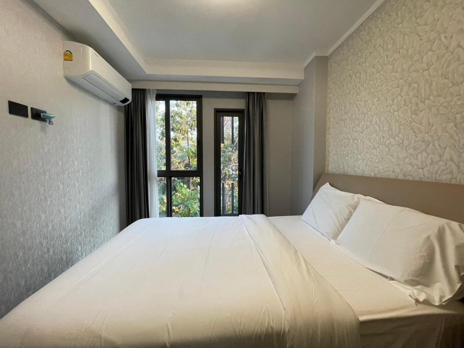 The One Apartment