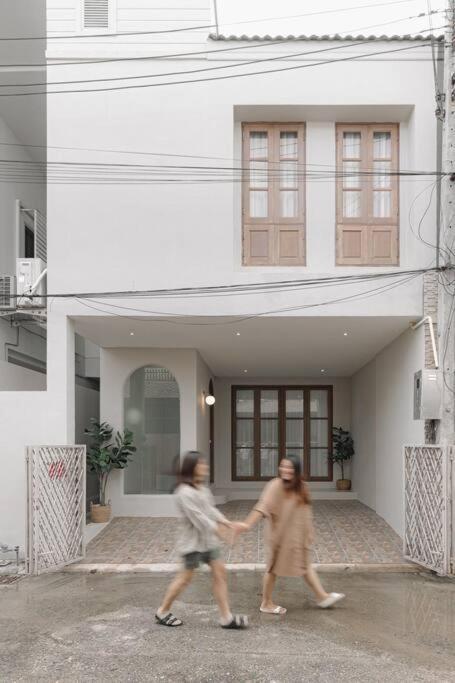 White Wood House In Apartment Chiang Mai