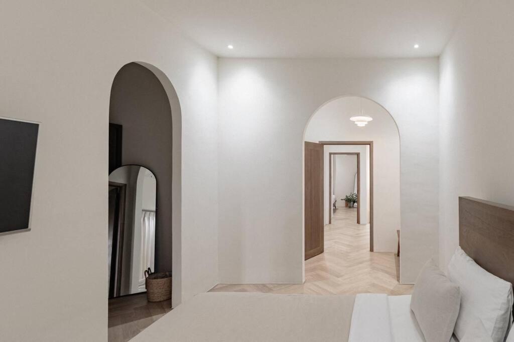 Apartment White Wood House In