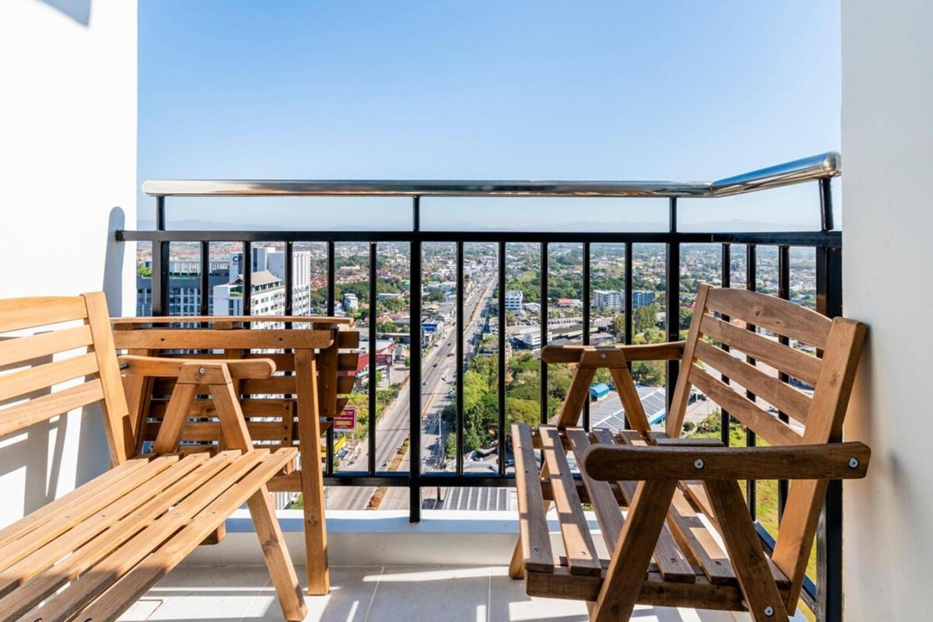 Luxury 31st Floor With Swimming Pool Chiang Mai