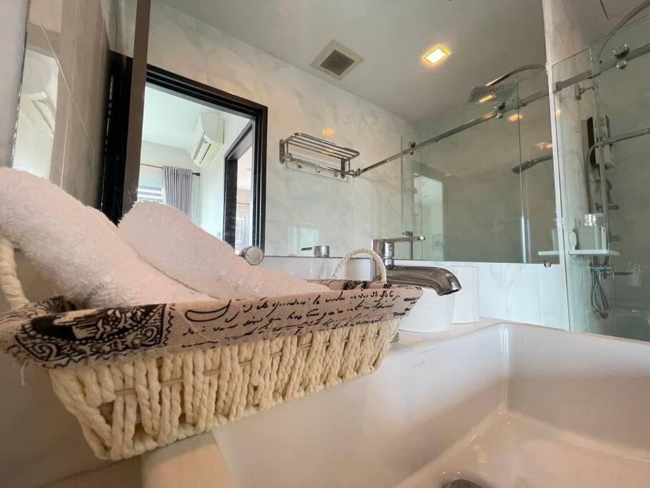The Prio Near Airport Plaza Appartement *
