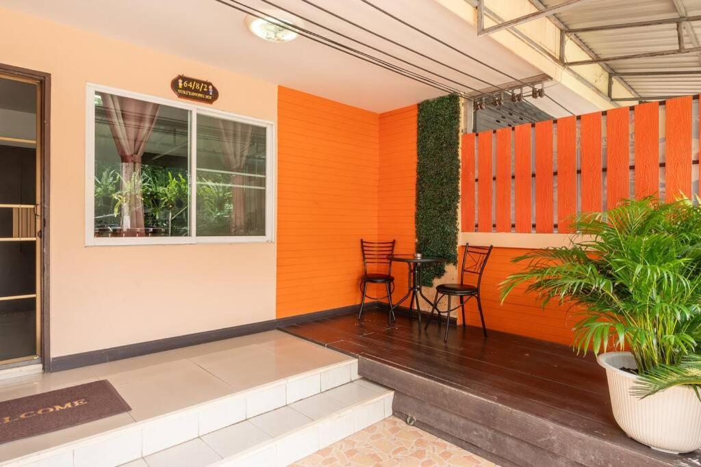 Private 3 Bedroom Townhome In Of Cm Near Old *
