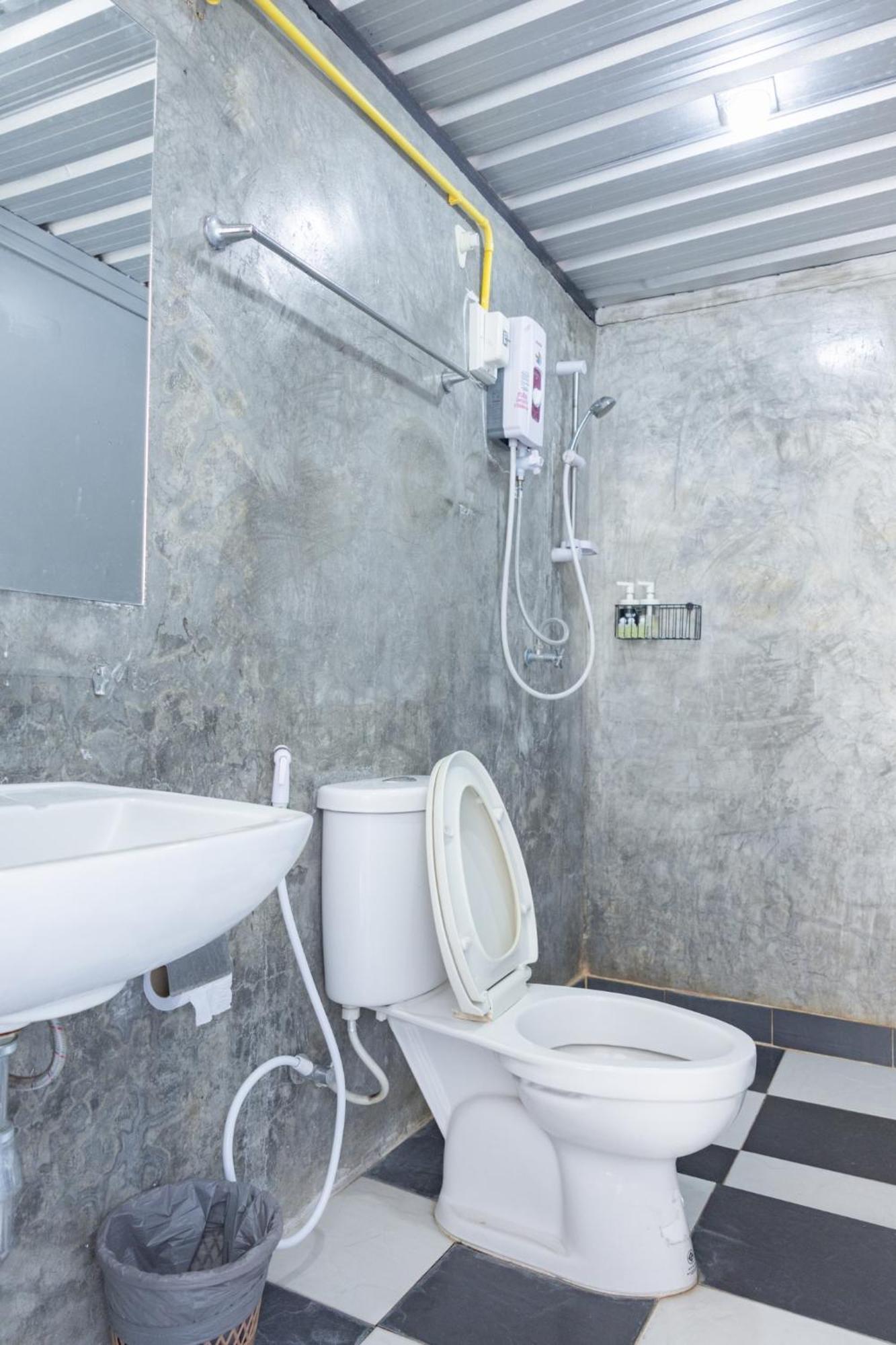 Apartment Go Thaphae โกอินน์ ท่าแพ