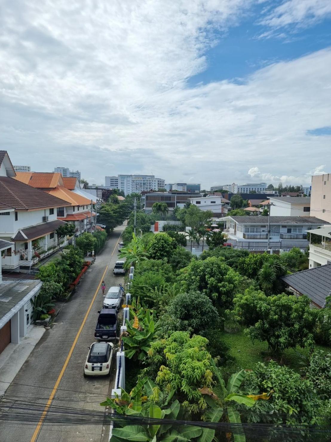 Lazyday In Nimman * Chiang Mai