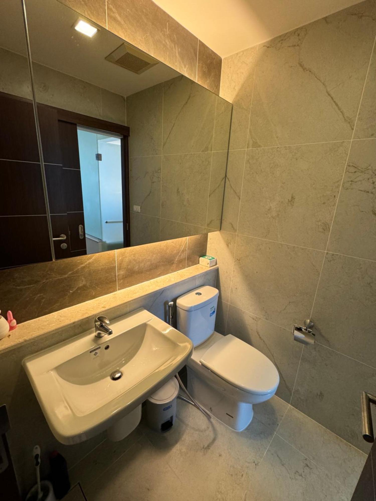 Apartment Astra 豪华公寓 Free Wifi&桑拿&顶楼景观游泳池&健身房 *