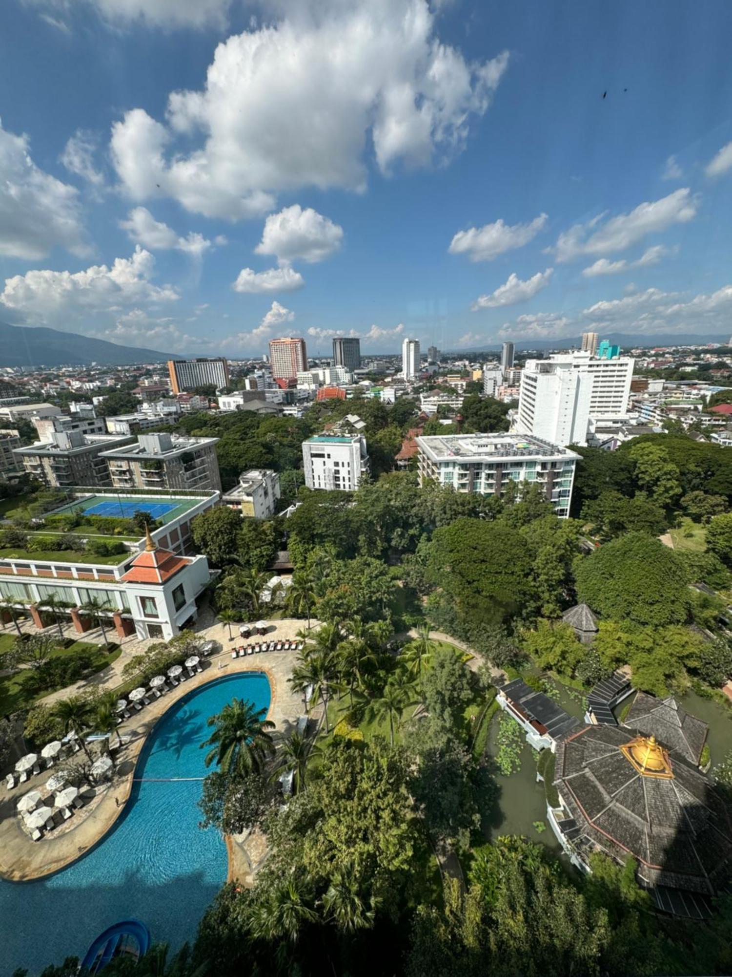 Astra 豪华公寓 Free Wifi&桑拿&顶楼景观游泳池&健身房 Apartment *
