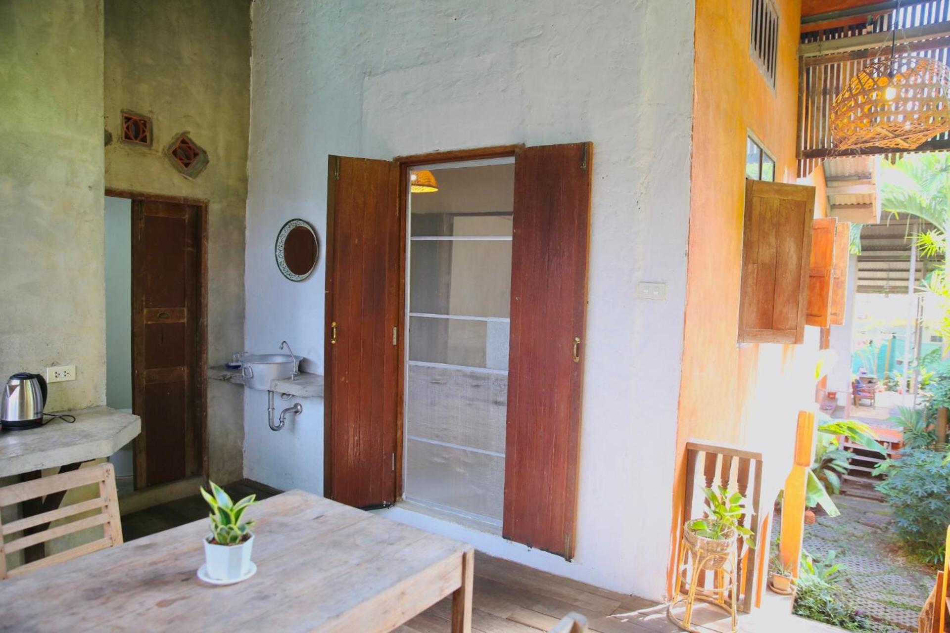 Baannoi Nornmuan Retreat Vacation & Workshop Homestay
