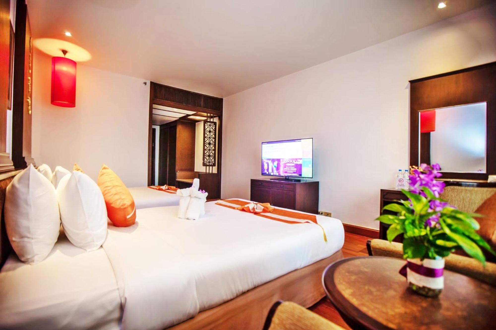Hotel Chiangmai Grandview & Convention Center 4*