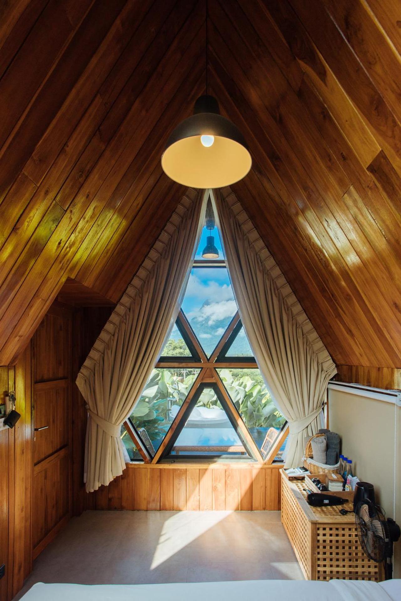 The Campian 3* Chiang Mai