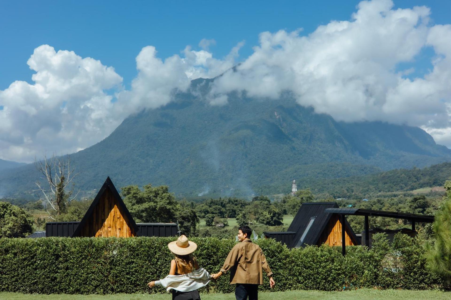 Hotel The Campian Chiang Mai