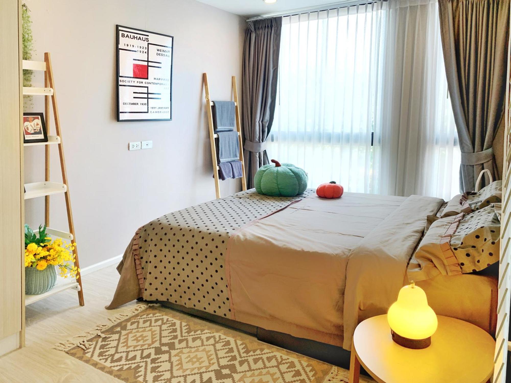 Cm Design Space In Ninman Maya Apartment *