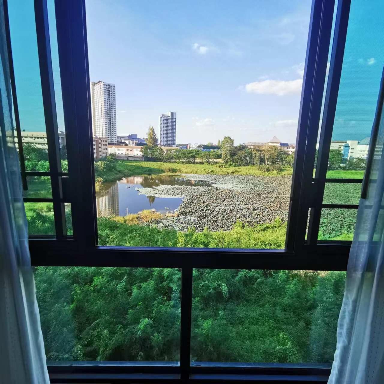 Enjoy Life Apartment *