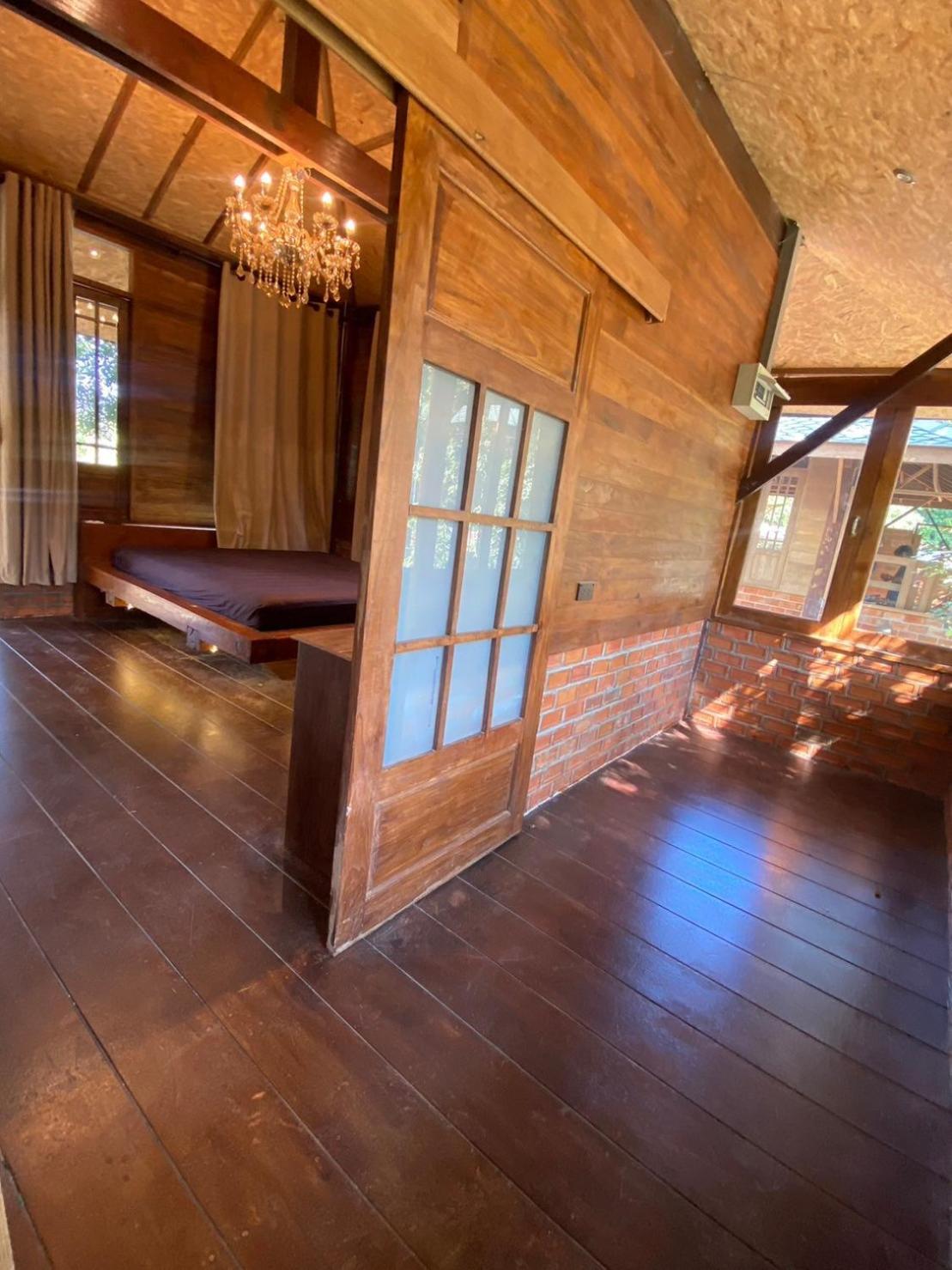 Homestay Tasana Garden Saraphi ทาซาน่าการ์เด้น สาขาสารภี Chiang Mai