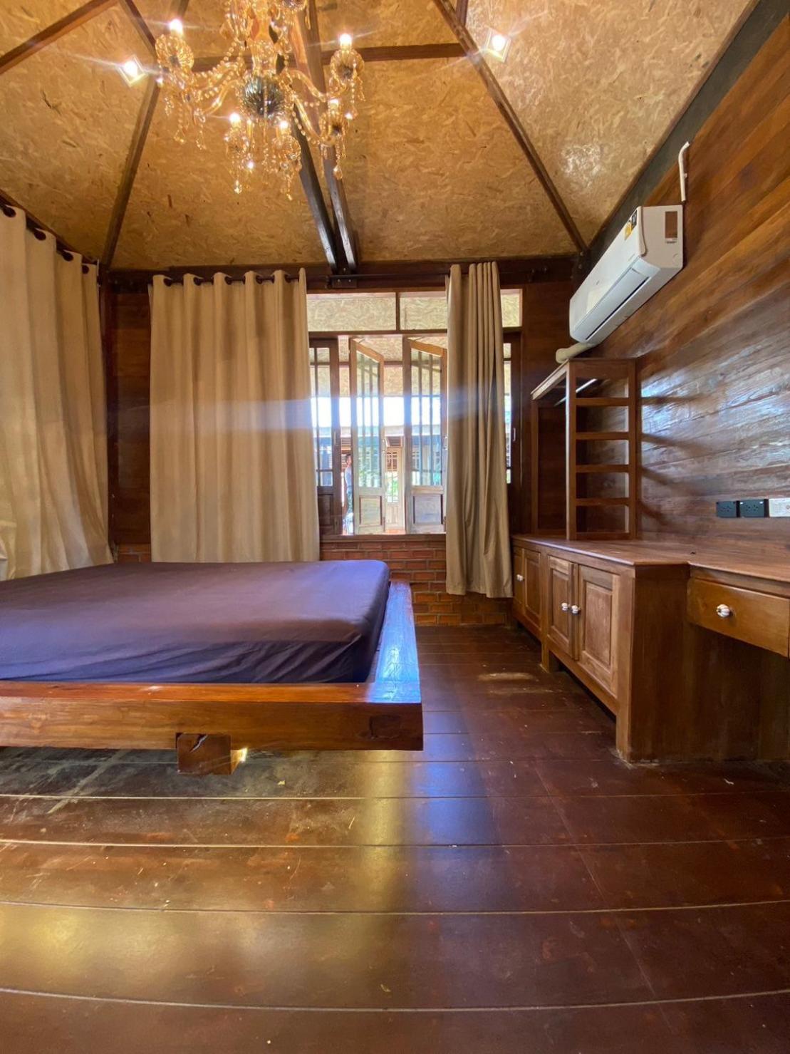 Homestay Tasana Garden Saraphi ทาซาน่าการ์เด้น สาขาสารภี Chiang Mai