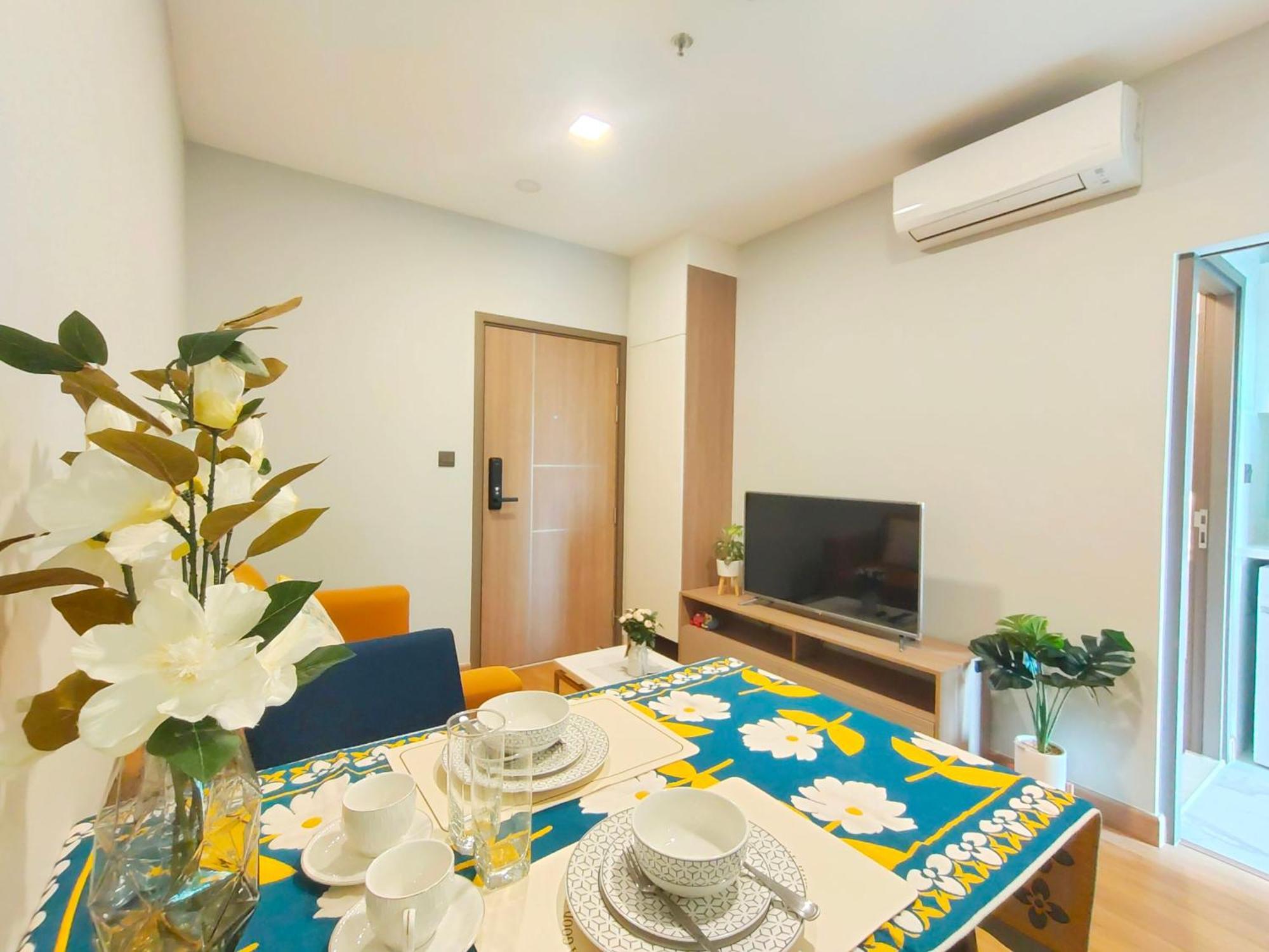 Astra Sky River Apartment Chiang Mai