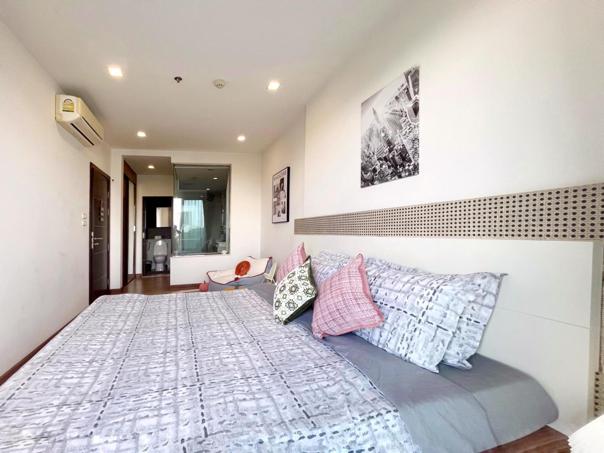The Astra Cozy Living
