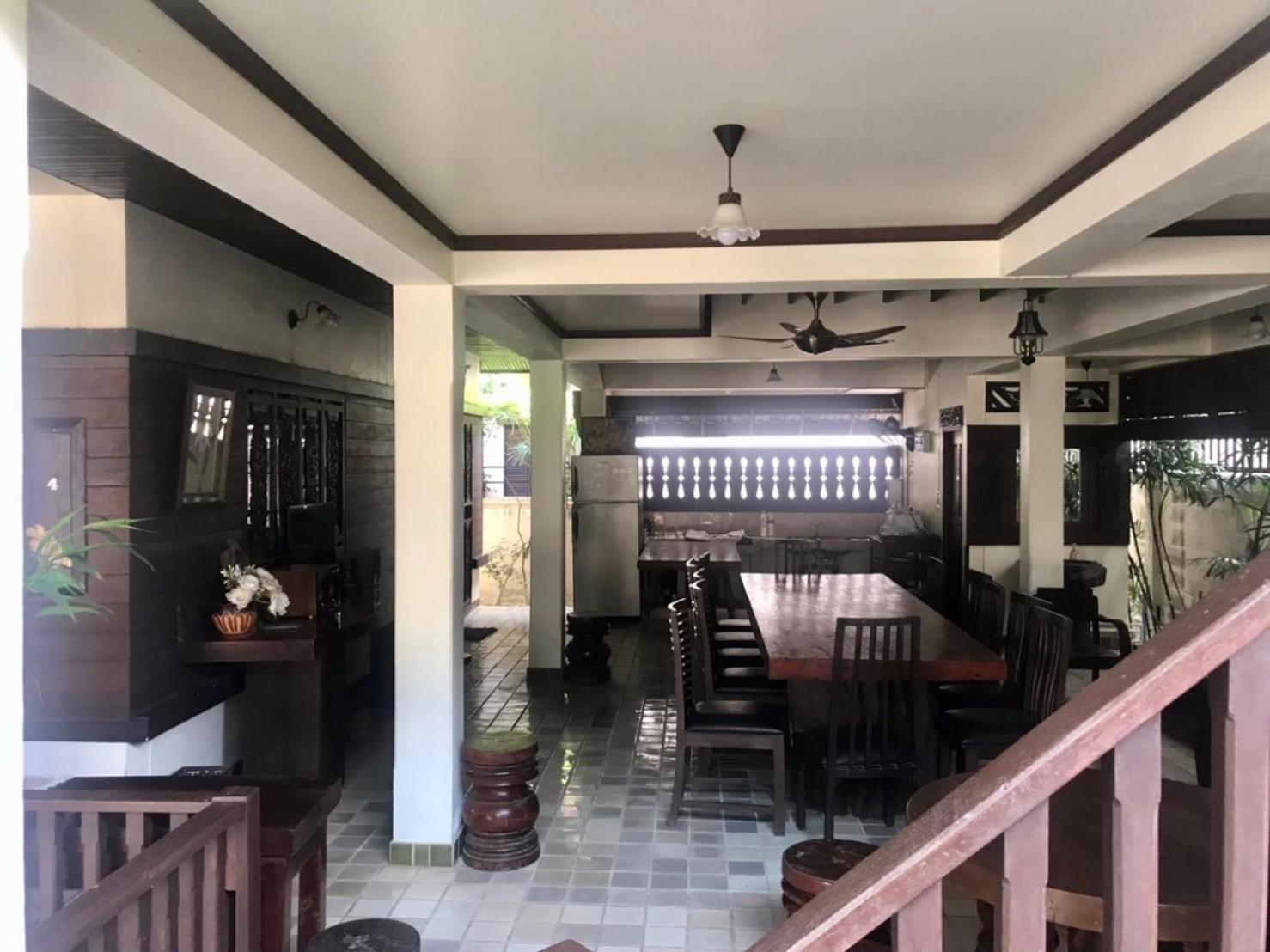 Sj House Guest house